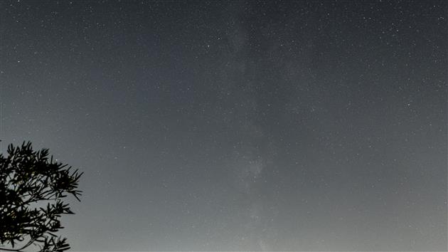Milky Way and stars over Redding